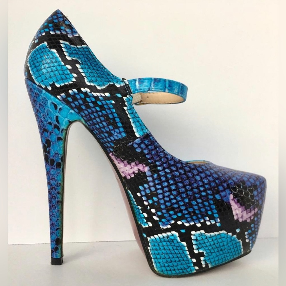 Red Kiss Blue Python Platform Shoes Pumps Size 7.5 Snakeskin Wedge Pump Heel - Picture 5 of 9